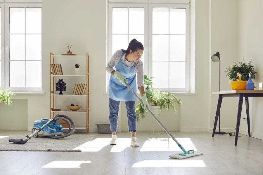 A team working with Residential Cleaning Service in Thornhill, Charlotte, NC 28277